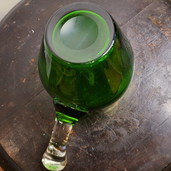 Emerald Green Glass Sami style ‘Horn’ Beer Mug by Sirkka Kumela-Lehtonen… - Picture 7 of 7